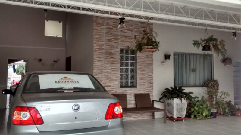 Casa à venda Bosque dos Eucaliptos com 285m² e 3 quartos por R$ 1.200.000 - 1568270200-9-garagem-diateira.jpeg