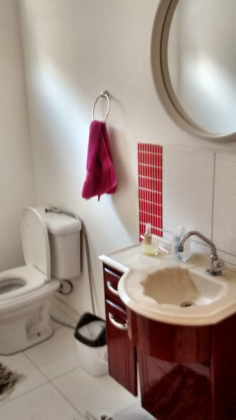 Casa à venda Bosque dos Eucaliptos com 285m² e 3 quartos por R$ 1.200.000 - 864310996-10-lavabo.jpeg