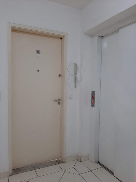 Apartamento à venda Jardim Maria Duarte com 52m² e 2 quartos por R$ 280.000 - 1615225690-67881a43-1a00-48ab-92c7-6f3dff9d0c18.jpg