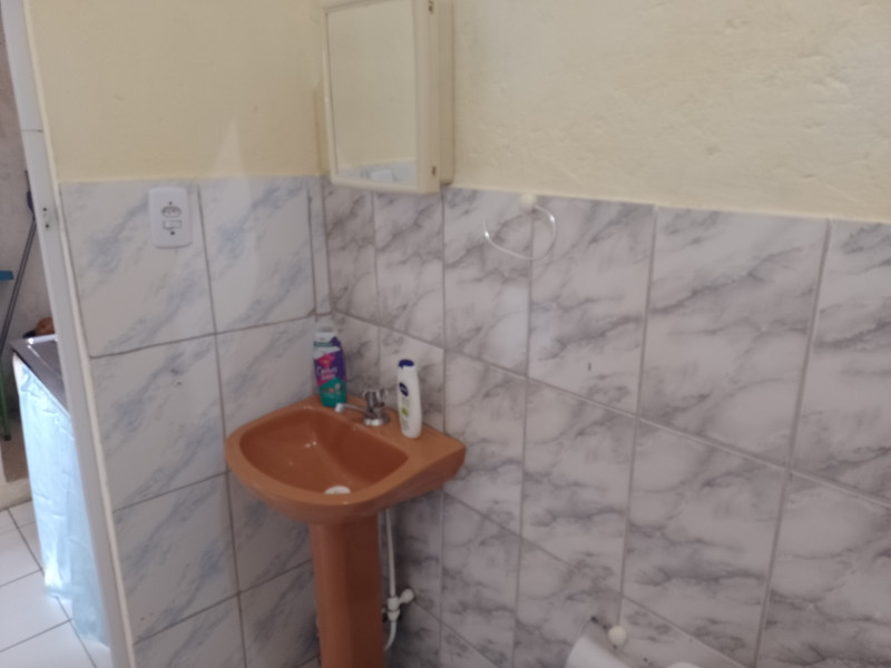Casa à venda Centro com 135m² e 2 quartos por R$ 130.000 - 1115304391-img-20230822-103823.jpg