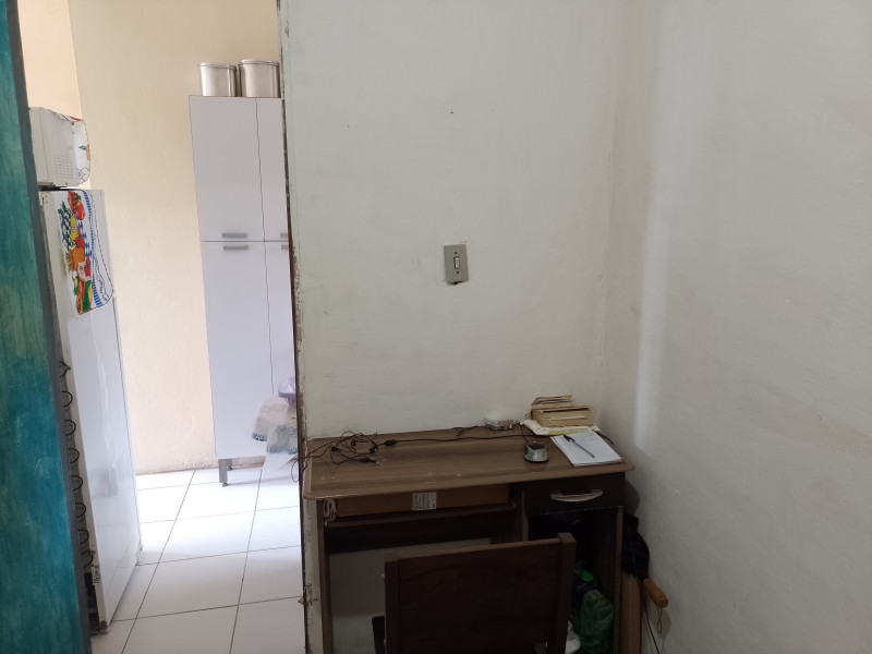 Casa à venda Centro com 135m² e 2 quartos por R$ 130.000 - 1655399657-img-20230822-103716.jpg