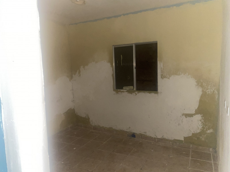 Casa à venda COHAB com 79m² e 2 quartos por R$ 170.000 - 1967666772-img-2164.jpeg