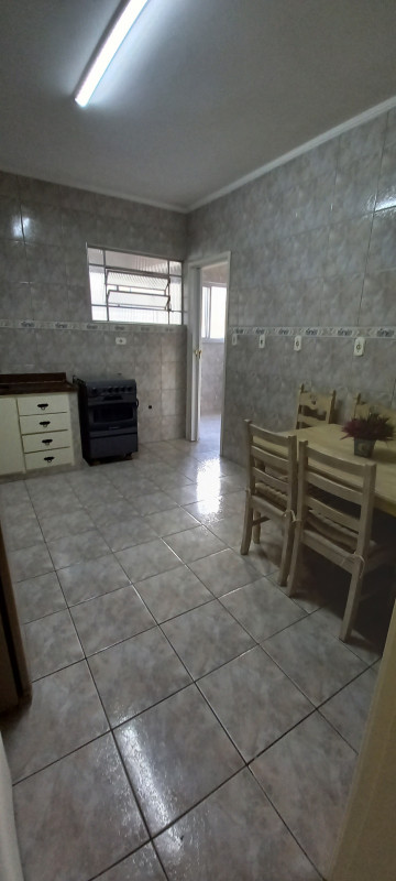 Apartamento à venda Ponta da Praia com 90m² e 3 quartos por R$ 560.000 - 1091075253-cozinha-de-dia.jpg