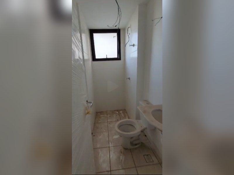 Apartamento à venda Chácara Esperia com 65m² e 2 quartos por R$ 230.000 - banheiro-suite.png