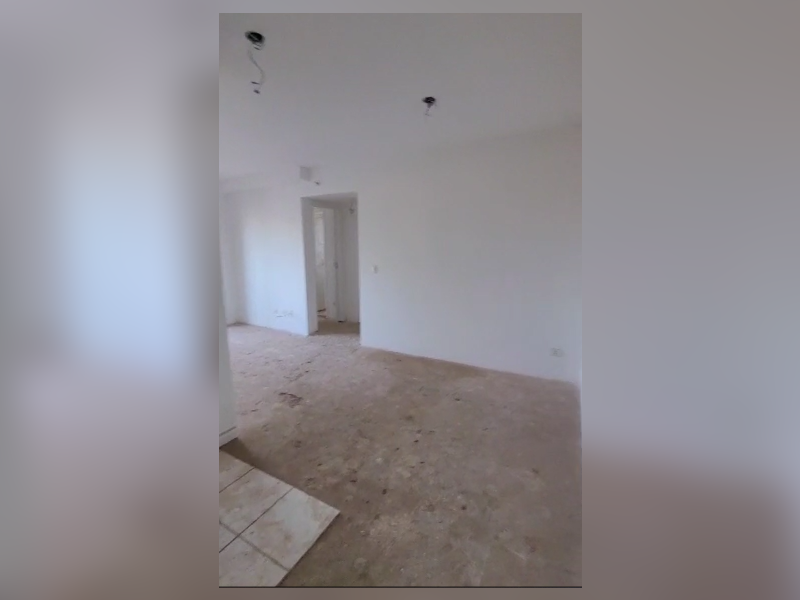Apartamento à venda Chácara Esperia com 65m² e 2 quartos por R$ 230.000 - mesa-jantar.png