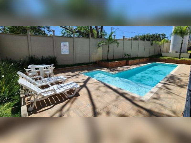 Apartamento à venda Chácara Esperia com 65m² e 2 quartos por R$ 230.000 - piscina.png