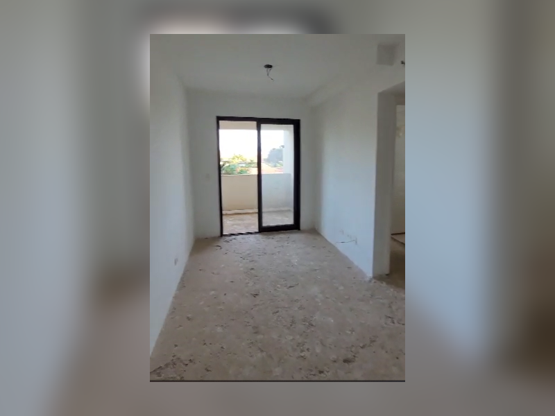 Apartamento à venda Chácara Esperia com 65m² e 2 quartos por R$ 230.000 - sala-tv.png