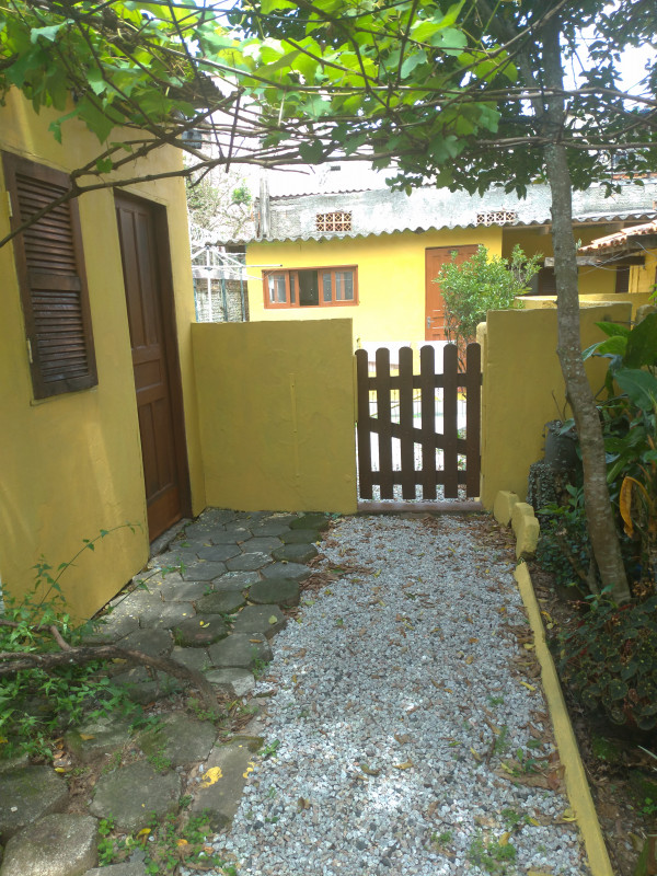 Casa à venda Ingleses do Rio Vermelho com 540m² e 6 quartos por R$ 750.000 - 496814490-p-20231119-110941.jpg