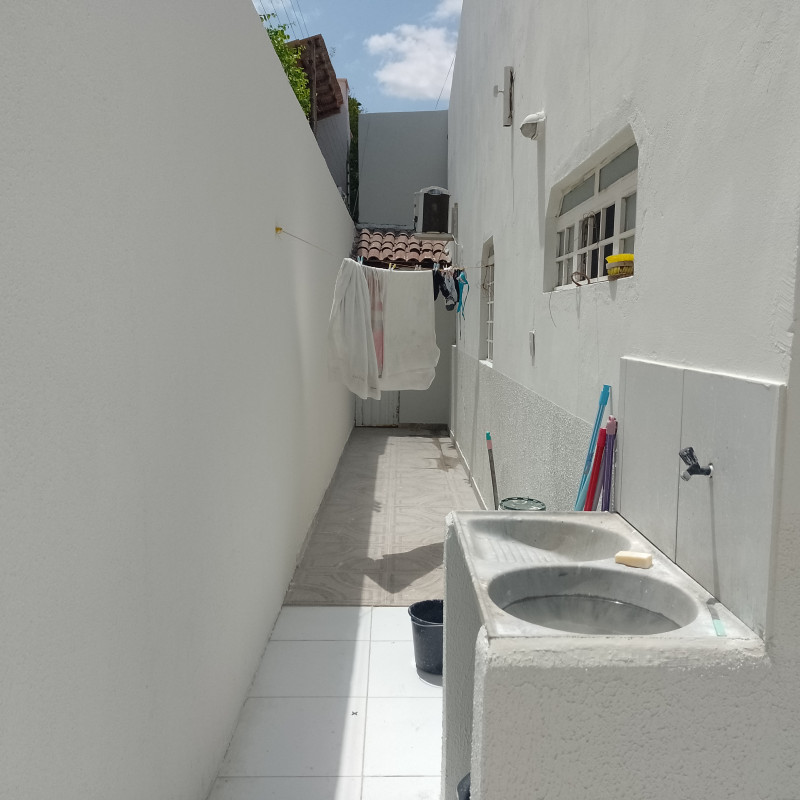 Casa à venda Caminho do Sol com 300m² e 3 quartos por R$ 580.000 - 750346996-img-20230905-115842-336.jpg