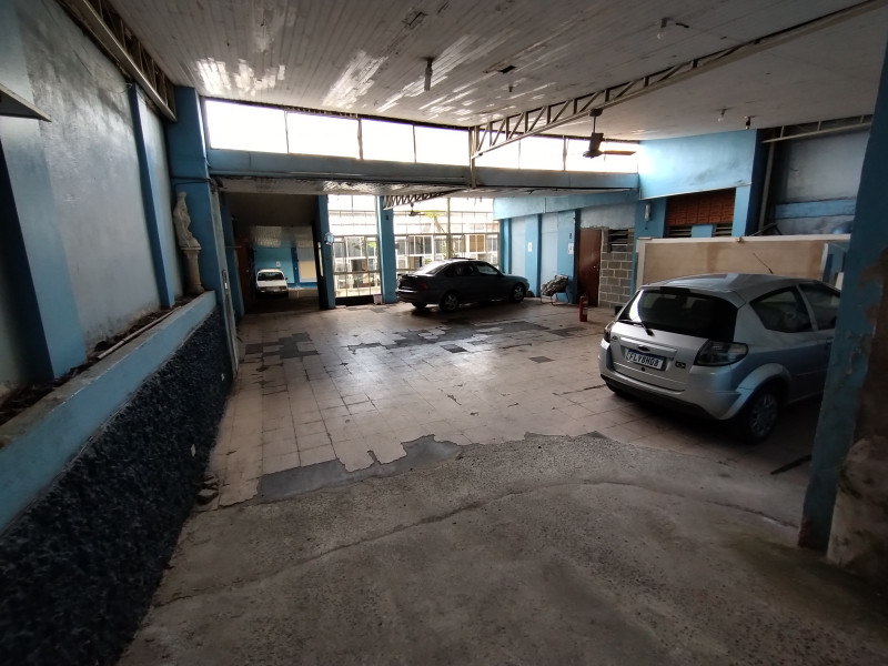 Comercial à venda Centro com 680m² e 1 quarto por R$ 2.200.000 - 1060015192-img-20230507-151521399.jpg