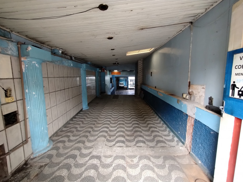 Comercial à venda Centro com 680m² e 1 quarto por R$ 2.200.000 - 1716034530-img-20230507-151448521.jpg