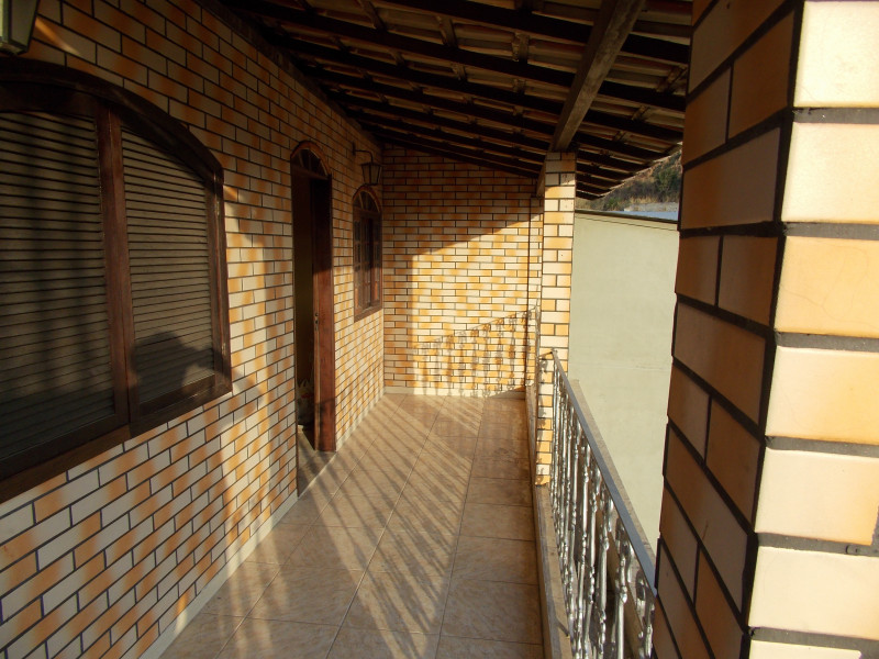 Casa à venda Covanca com 100m² e 3 quartos por R$ 125.000 - 699052813-fotos-casa-da-covanca-reformada-2013-i-19.jpg