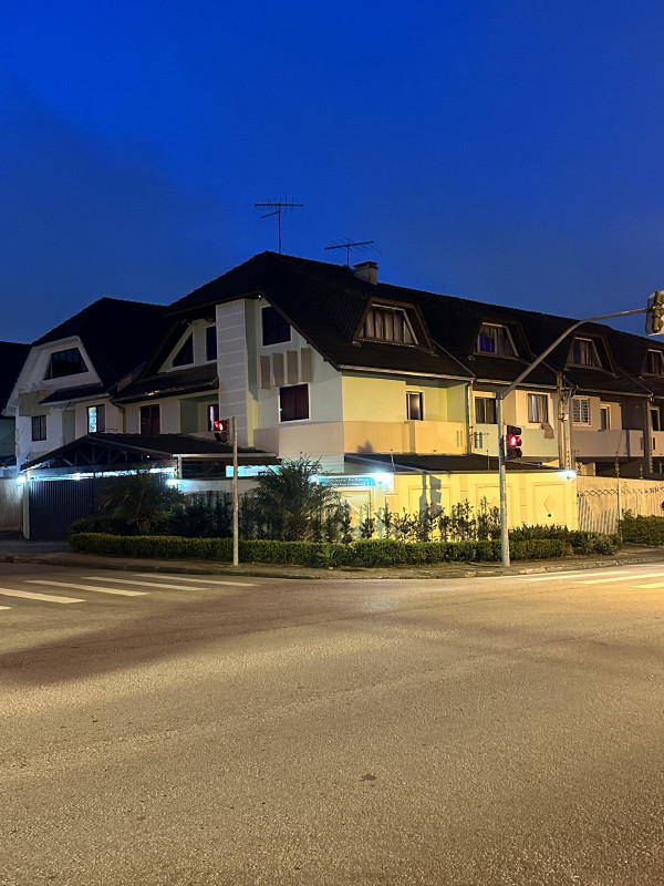 Casa à venda Jardim das Américas com 300m² e 4 quartos por R$ 18.000.000 - 1456215383-img-6221.jpeg