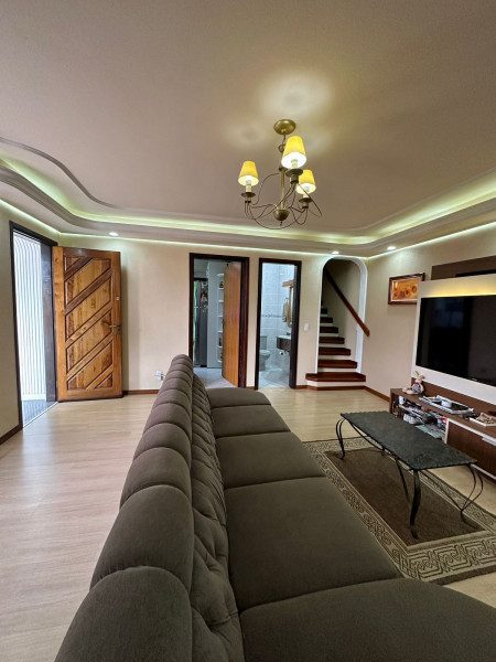 Casa à venda Jardim das Américas com 300m² e 4 quartos por R$ 18.000.000 - 1602953358-c825ddb3-7874-4494-a3ae-cdbc534637ed.jpeg