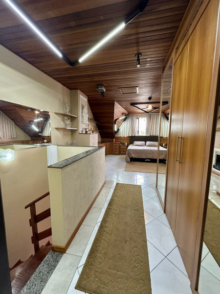 Casa à venda Jardim das Américas com 300m² e 4 quartos por R$ 18.000.000 - 164635572-0b9c64d5-2564-43e8-9350-ce5e8764bddd.jpeg