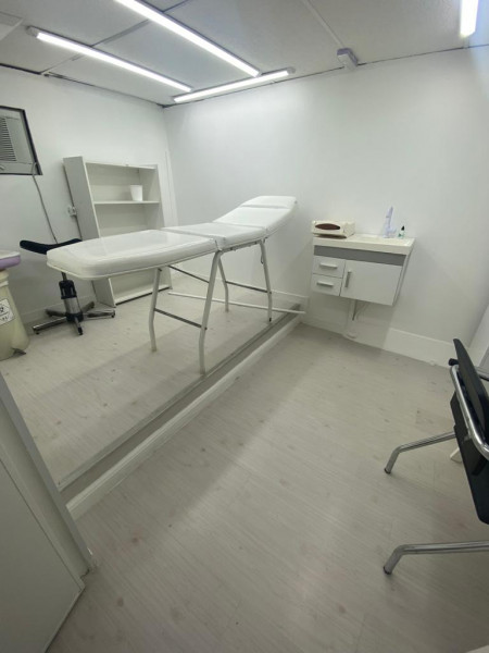 Comercial à venda Taquara com 180m² e 1 quarto por R$ 695.000 - 1423518691-img-20210930-wa0062.jpg