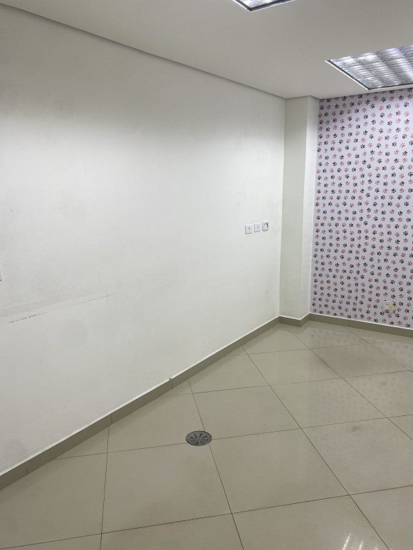 Comercial para alugar Brás com 300m² e 1 quarto por R$ 15.000 - 1652011515-img-0644.jpeg