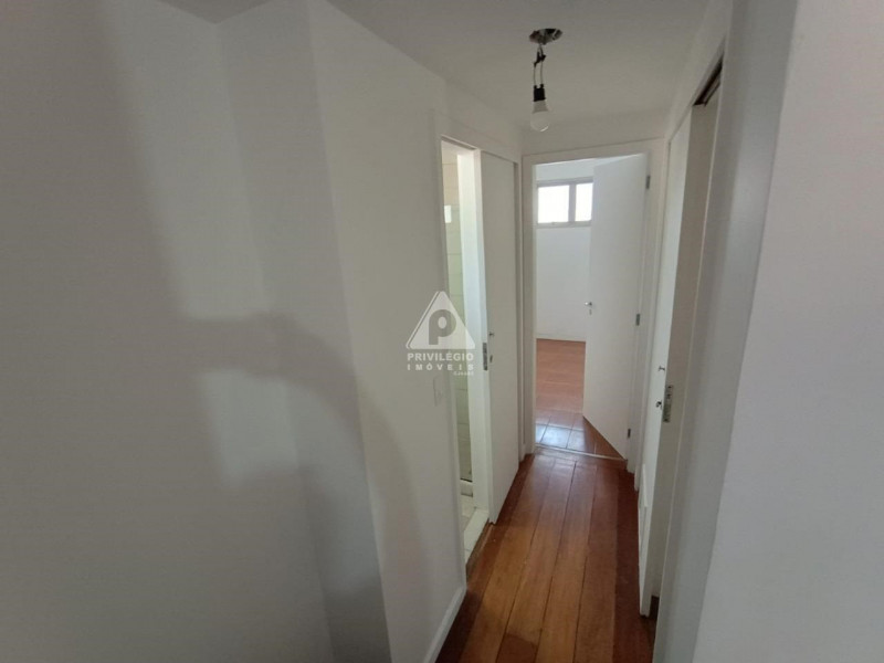 Apartamento à venda Tijuca com 64m² e 2 quartos por R$ 259.000 - 1113498602-corredor.jpg