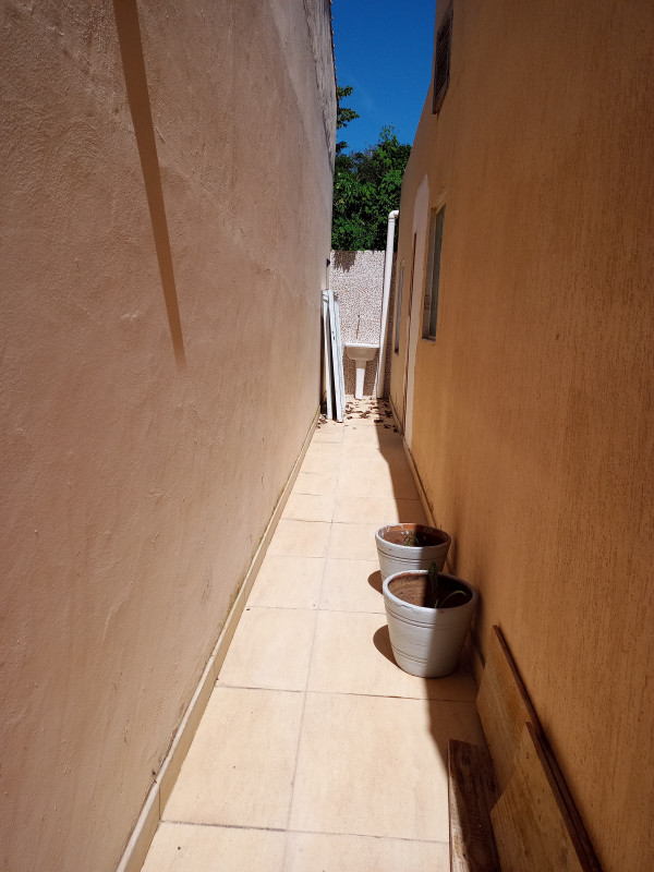 Casa à venda Unamar com 90000m² e 1 quarto por R$ 185.000 - 1903145983-20230909-115850.jpg