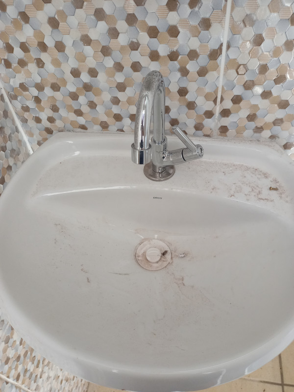 Casa à venda Unamar com 90000m² e 1 quarto por R$ 185.000 - 270039900-20230909-115937.jpg