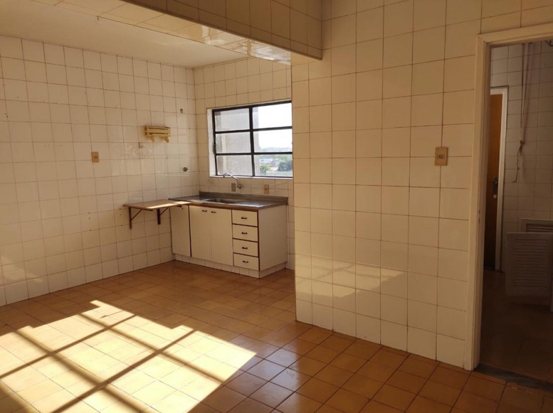 Apartamento à venda Centro com 115m² e 4 quartos por R$ 500.000 - 1808935169-ba9731da-fee0-4aa6-b699-24f2d97fcf29.jpeg