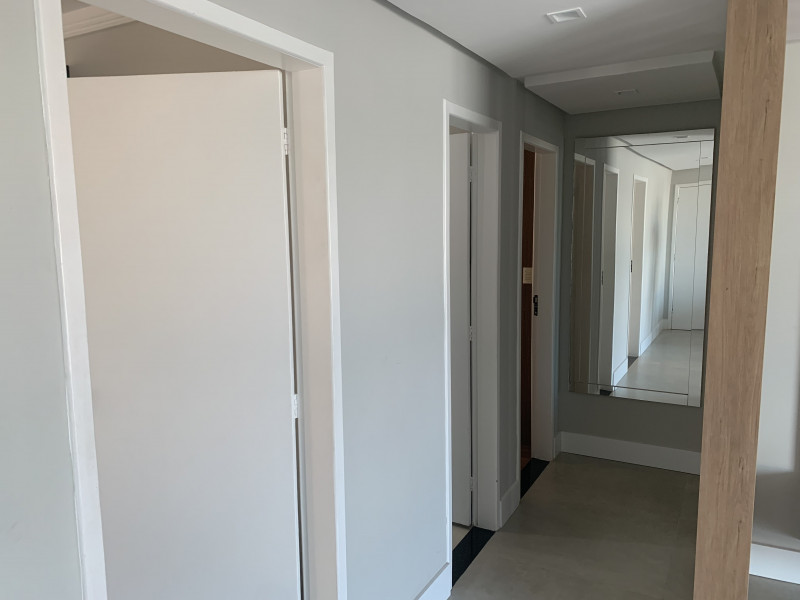 Apartamento à venda Aterrado com 105m² e 2 quartos por R$ 650.000 - 684434990-img-4649.jpeg