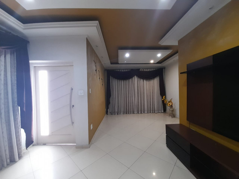 Casa à venda Padre Miguel com 180m² e 4 quartos por R$ 570.000 - 1582063960-b61ec761-b461-4e22-af11-c2ffe94b55b1.jpg