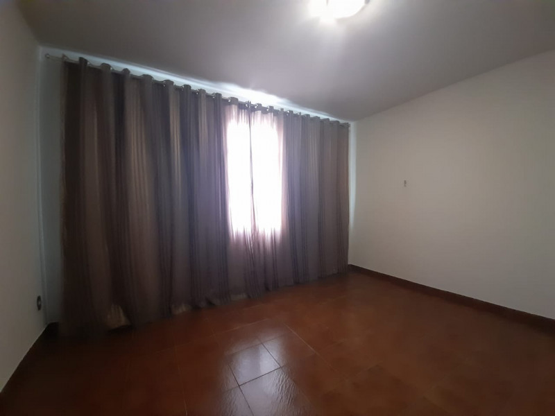 Casa à venda Padre Miguel com 180m² e 4 quartos por R$ 570.000 - 1948017738-e69d216b-5633-47a0-ab32-f3fc92ace250.jpg