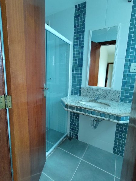 Apartamento à venda Enseada das Gaivotas com 92m² e 3 quartos por R$ 275.000 - 162626349-banheiro-suite.jpeg