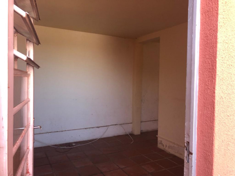 Casa à venda Vila Amelia com 480m² e 2 quartos por R$ 900.000 - 1572005275-img-20230823-wa0010.jpg