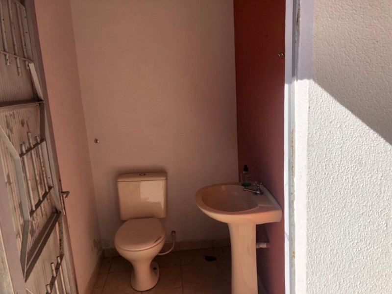 Casa à venda Vila Amelia com 480m² e 2 quartos por R$ 900.000 - 1594108014-img-20230823-wa0005.jpg