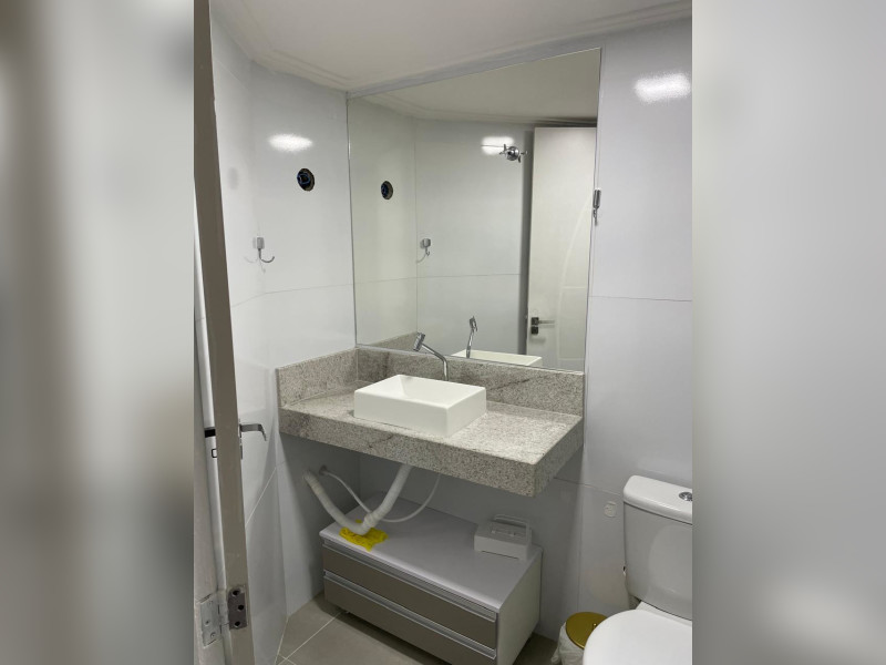 imóvel com 75m² - Costa Azul - Salvador