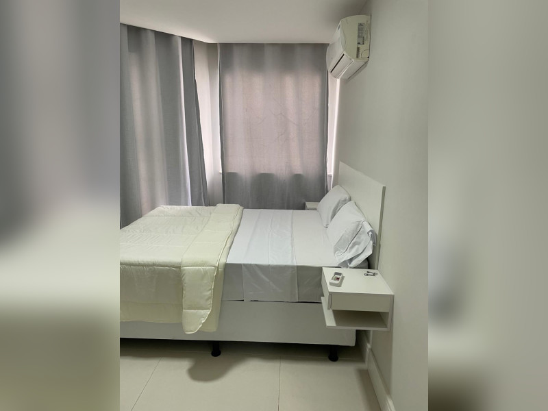 imóvel com 75m² - Costa Azul - Salvador