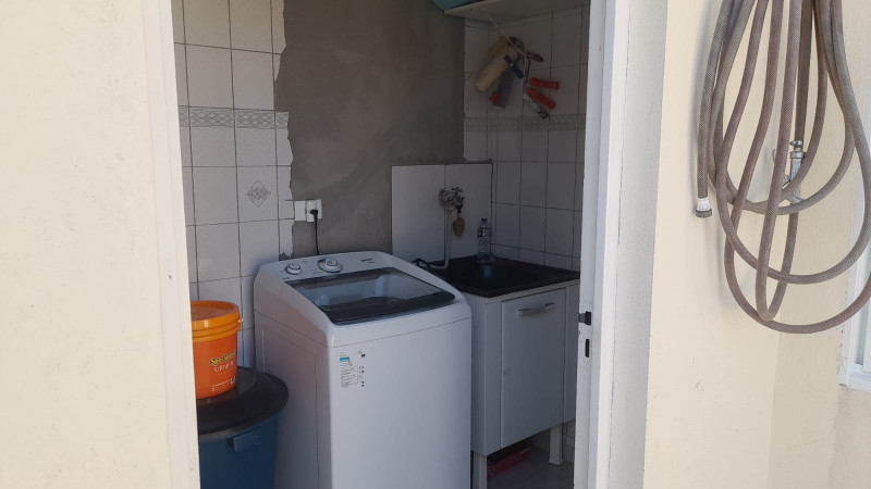 Casa à venda Esplanada Santa Terezinha com 190m² e 3 quartos por R$ 580.000 - 2015830407-lavanderia.jpg