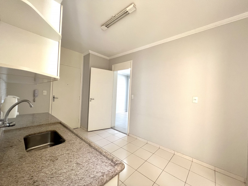 Apartamento para alugar Cambuí com 105m² e 3 quartos por R$ 3.300 - 1545643285-img-3605.jpeg