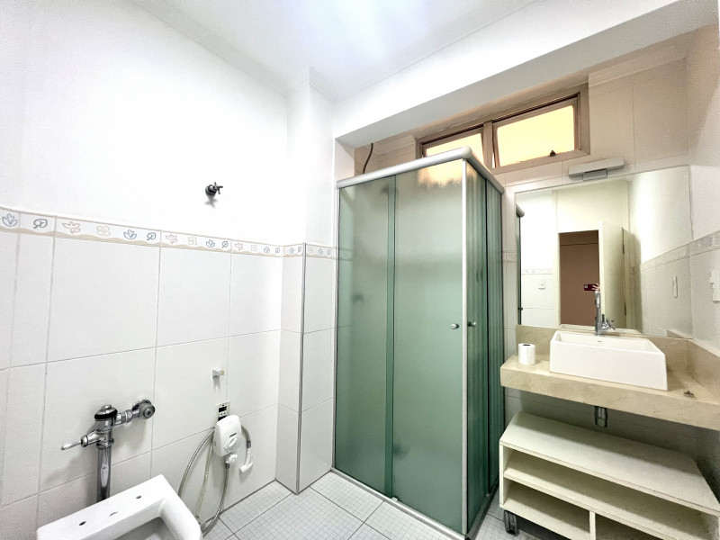 Apartamento para alugar Cambuí com 105m² e 3 quartos por R$ 3.300 - 957085960-img-3587.jpeg