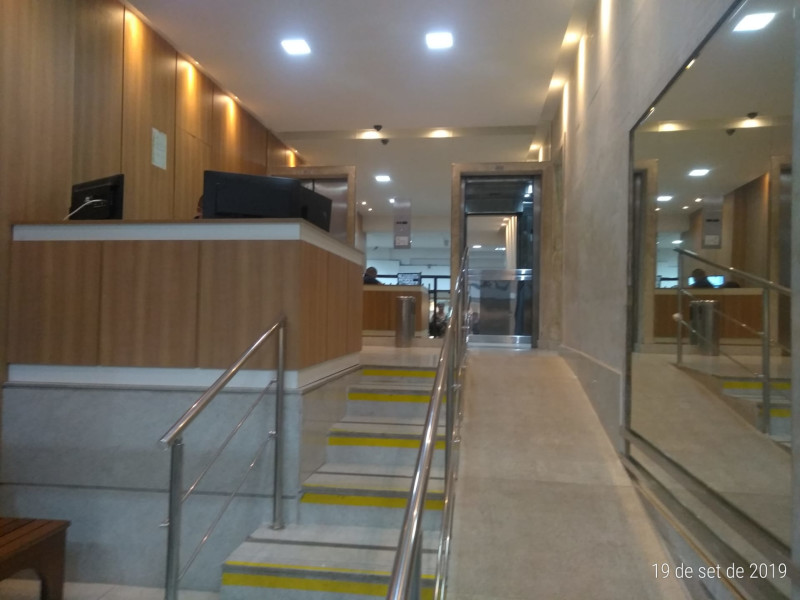 Kitnet à venda Copacabana com 20m² e 1 quarto por R$ 390.000 - portaria-2.jpg
