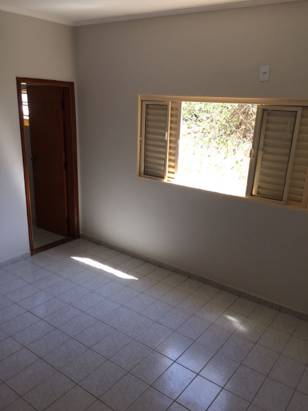 Casa à venda Vl. Clementina com 361m² e 3 quartos por R$ 399.000 - 1446325901-13.jpg