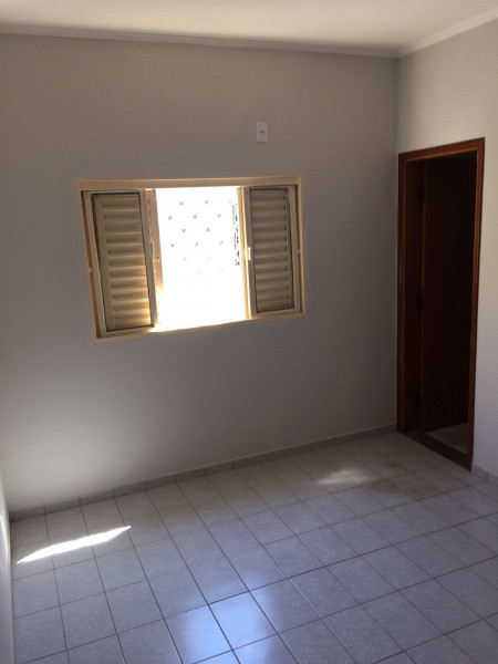 Casa à venda Vl. Clementina com 361m² e 3 quartos por R$ 399.000 - 259581084-14.jpg