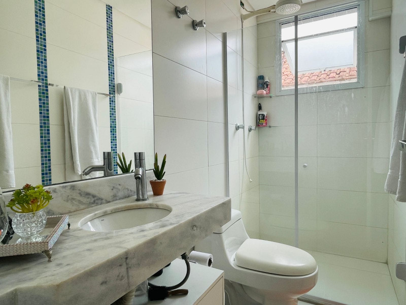 Apartamento à venda Encruzilhada com 93m² e 2 quartos por R$ 470.000 - 706735874-suite-1.jpg