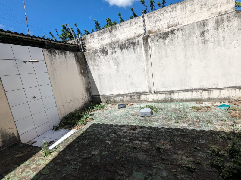 Casa à venda Vila Machado com 210m² e 3 quartos por R$ 310.000 - 36363191-imagem-do-whatsapp-de-2023-09-14-as.jpg