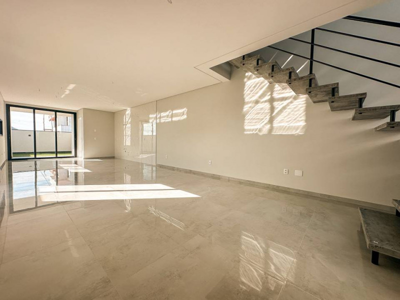 Casa à venda Campeche com 160m² e 3 quartos por R$ 1.390.000 - 155594061-img-8389.jpeg