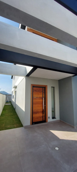 Casa à venda Campeche com 160m² e 3 quartos por R$ 1.390.000 - 1938935220-a2173e4a-1a4d-45e6-96c2-159944923335.jpeg