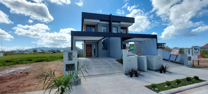 Casa à venda Campeche com 160m² e 3 quartos por R$ 1.390.000 - 489705520-08fb34ad-64f1-4929-83e1-e22eb2e23fad.jpeg