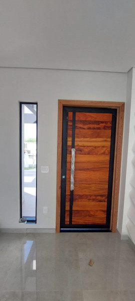 Casa à venda Campeche com 160m² e 3 quartos por R$ 1.390.000 - 626509254-87e7dc39-577d-4b32-a287-1bf29a980e10.jpeg