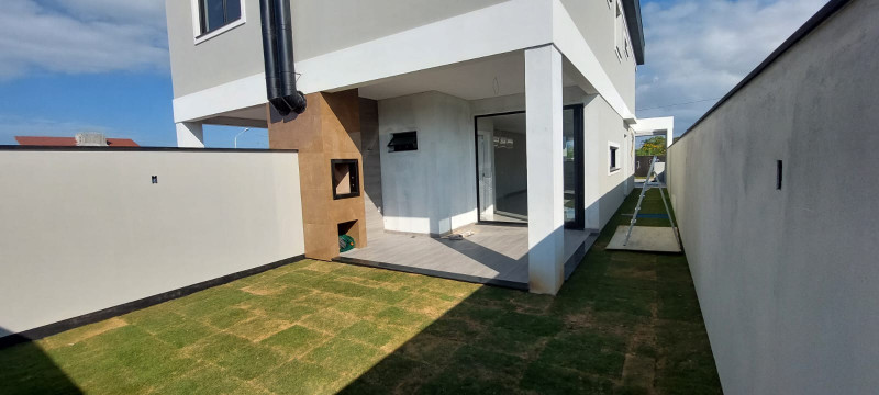 Casa à venda Campeche com 160m² e 3 quartos por R$ 1.390.000 - 788590256-710febd0-b490-442b-ada3-67277b114564.jpeg