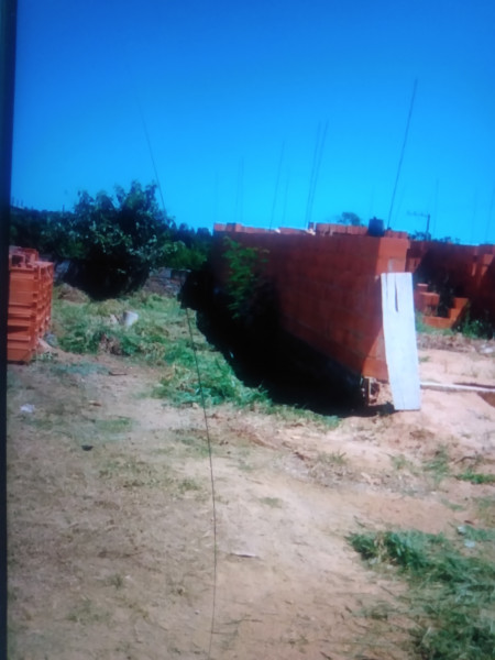 Terreno à venda Centro com 121m² e 1 quarto por R$ 70.000 - 708021991-img-20230621-151728575.jpg