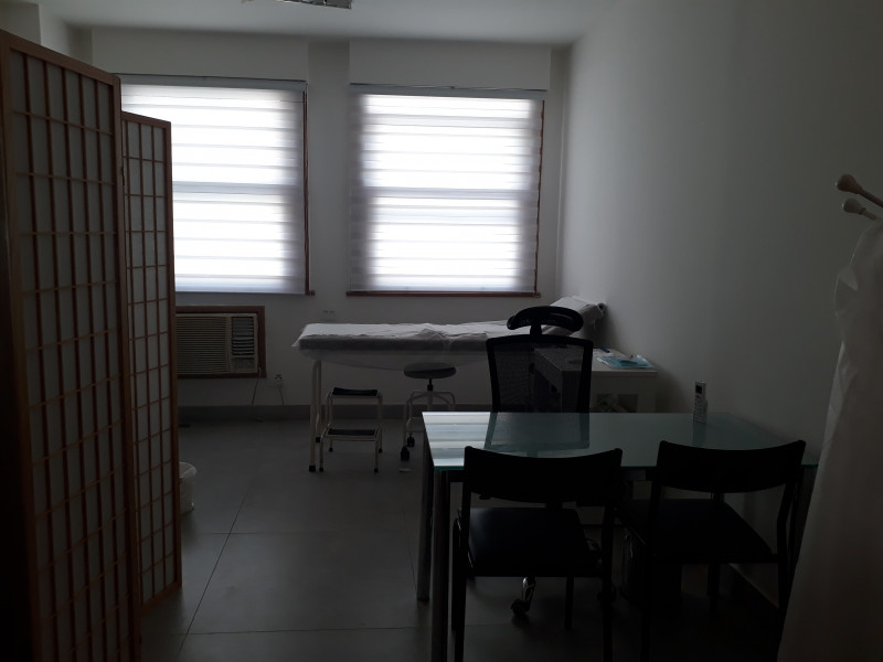 Comercial à venda Centro com 128m² e 1 quarto por R$ 620.000 - 446913971-sala3.jpg