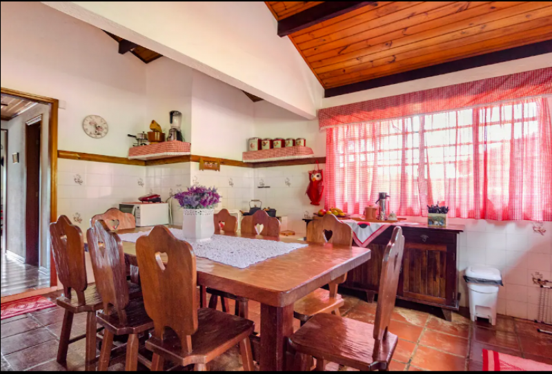 Casa à venda centro com 150m² e 3 quartos por R$ 3.350.000 - 1407869806-cozinha-4.png