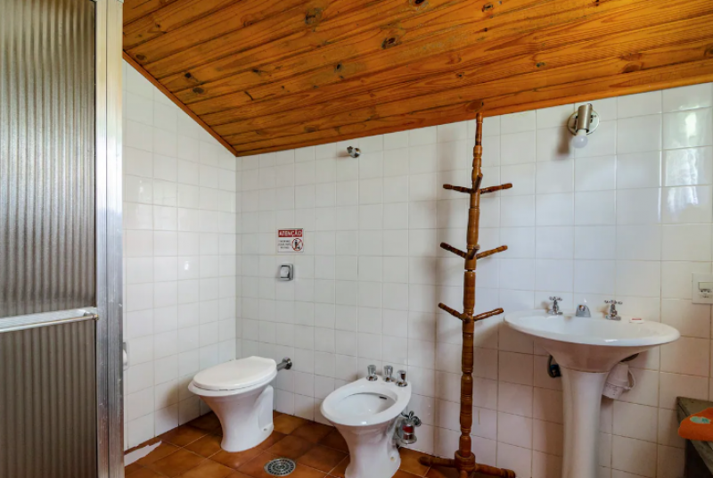 Casa à venda centro com 150m² e 3 quartos por R$ 3.350.000 - 1536297904-banheiro-suite-2-2.png